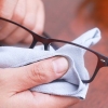 Quitar rayones de lentes de plástico