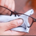 Quitar rayones de lentes de plástico