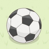 Disparar una pelota de fútbol