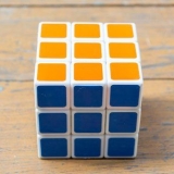 Hacer patrones geniales en un cubo de rubik