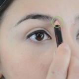 Crear cejas arqueadas