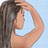 Asegurarse de que la transición de cabello relajado a cabello natur...