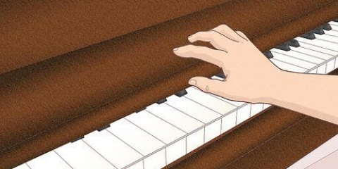 Tocar palillos en un piano o teclado