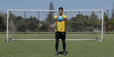 Sostener una pelota