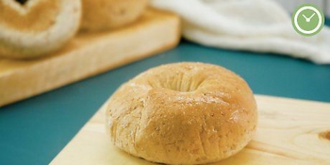 Hacer que un bagel congelado sepa como si estuviera recién horneado