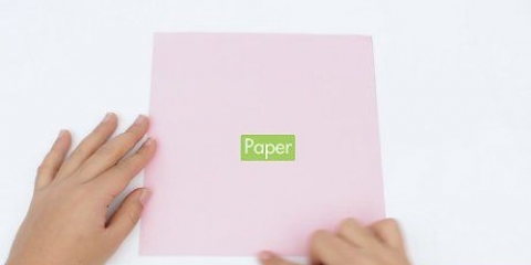 Hacer una pirámide de papel