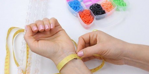 Hacer una pulsera de espiga con rainbow loom‐elastic bands