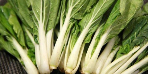 Rebanar pak choi